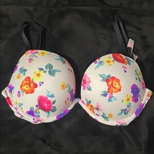 PINK Victoria's Secret Multicolor Floral Bra